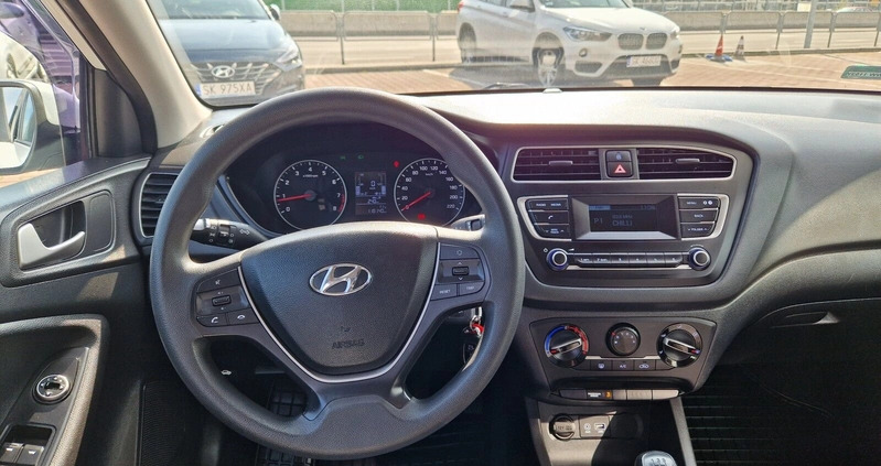 Hyundai i20 cena 44500 przebieg: 118140, rok produkcji 2019 z Opatów małe 172